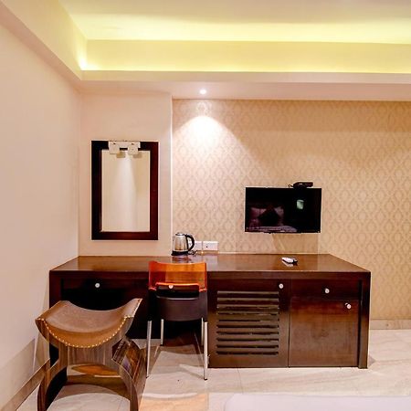 Hotel Radiant Kolkata Ngoại thất bức ảnh