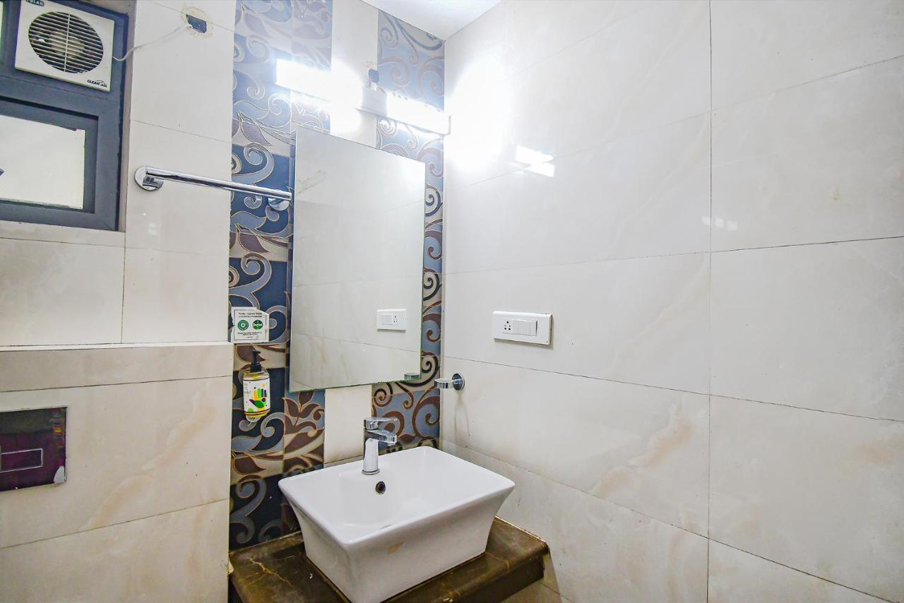 Hotel Radiant Kolkata Ngoại thất bức ảnh